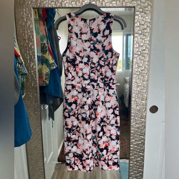 Maggy London Dress - Picture 2 of 3